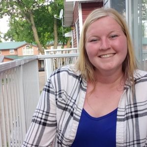 Meet your Posher, Kayli